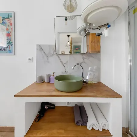 Jolie Maisonnette Paisible