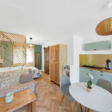 Jolie Maisonnette Paisible Lägenhet