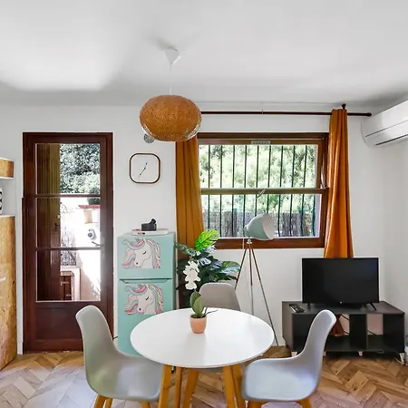 Jolie Maisonnette Paisible Lägenhet Le Pradet